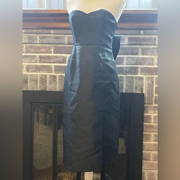 Anthropologie - Slim Bow-Back Midi Dress by Hutch - Picture 7 of 8